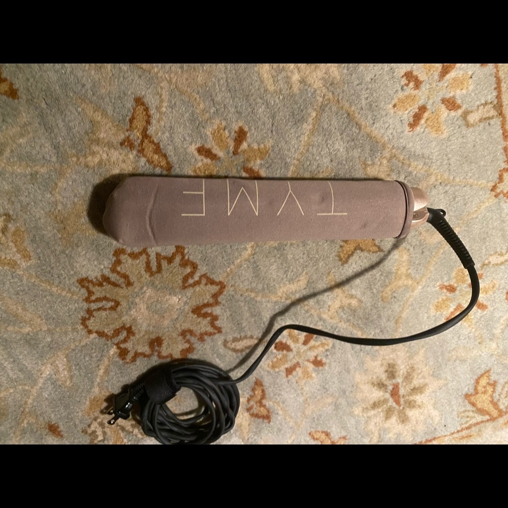 Tyme Iron Pro in rose gold